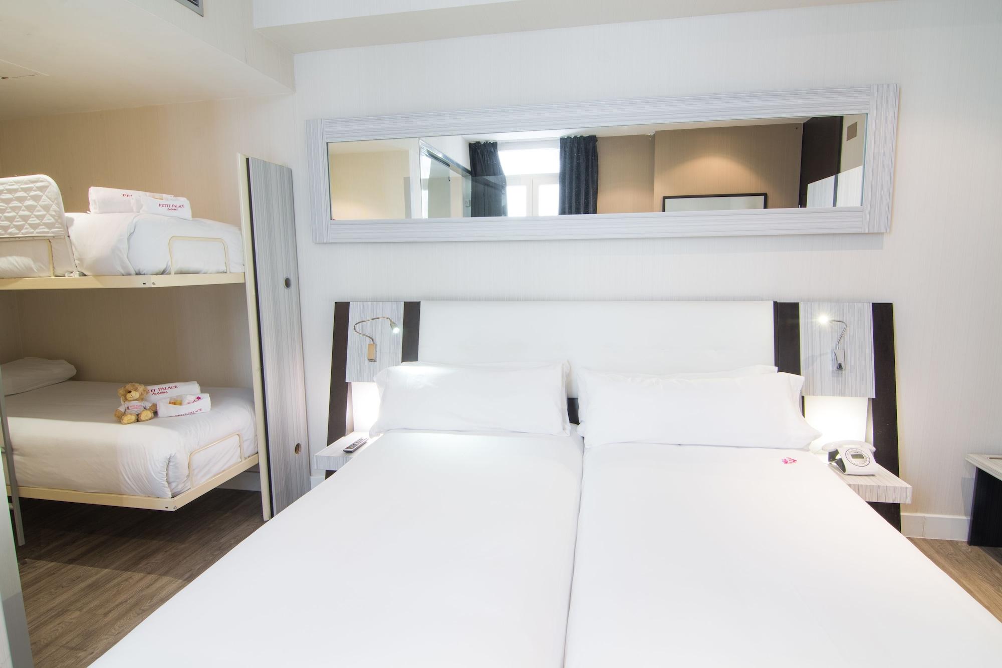 Petit Palace Arenal Madrid Ngoại thất bức ảnh