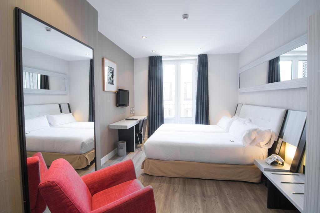 Petit Palace Arenal Madrid Ngoại thất bức ảnh