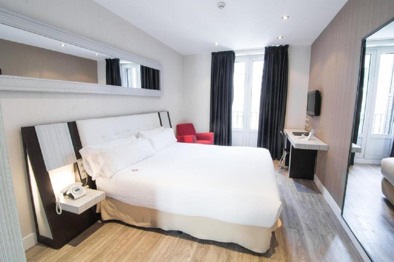 Petit Palace Arenal Madrid Ngoại thất bức ảnh